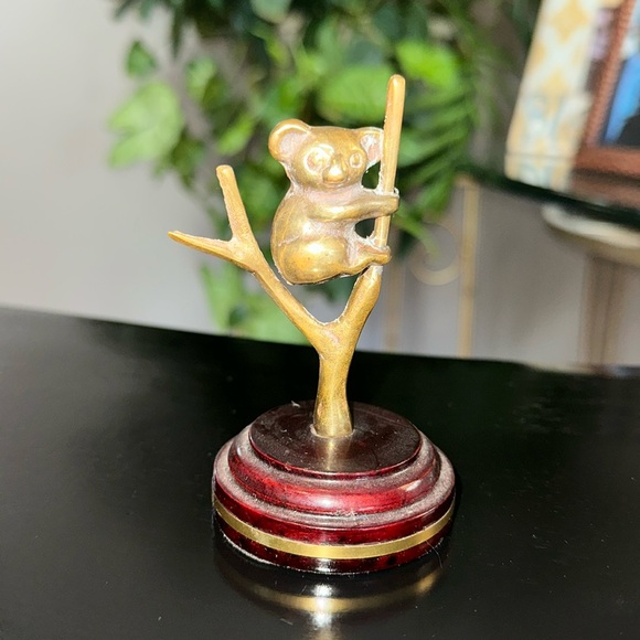 Vintage Other - Vintage, Great City Traders Company, brass koala on wood stand. 🖤